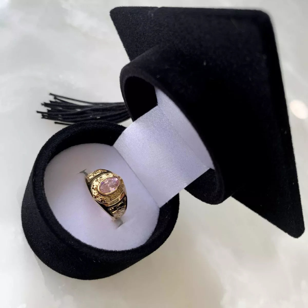 Anillo Graduacion Primaria Oro Laminado 24k Mod. CAG4