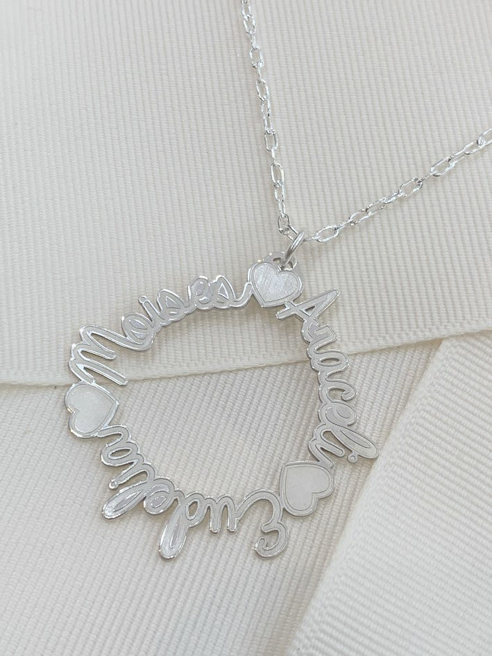 Cadena con Dije en Rodel con Corazones de 3 Nombres Personalizados en Plata 0.925