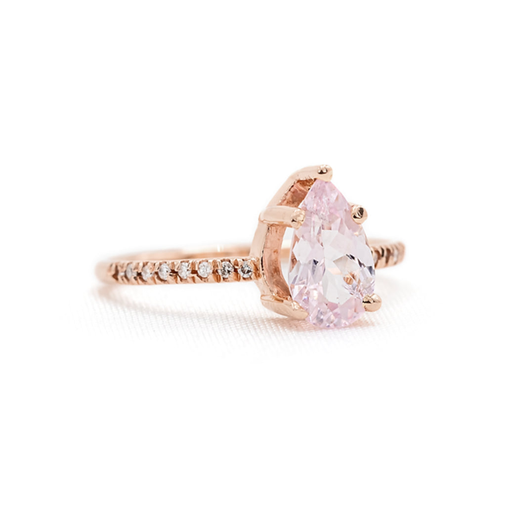Anillo Morganita corte Pera