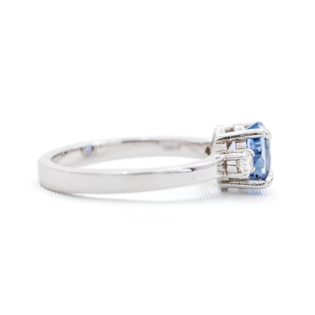 Anillo Zafiro Con Diamantes