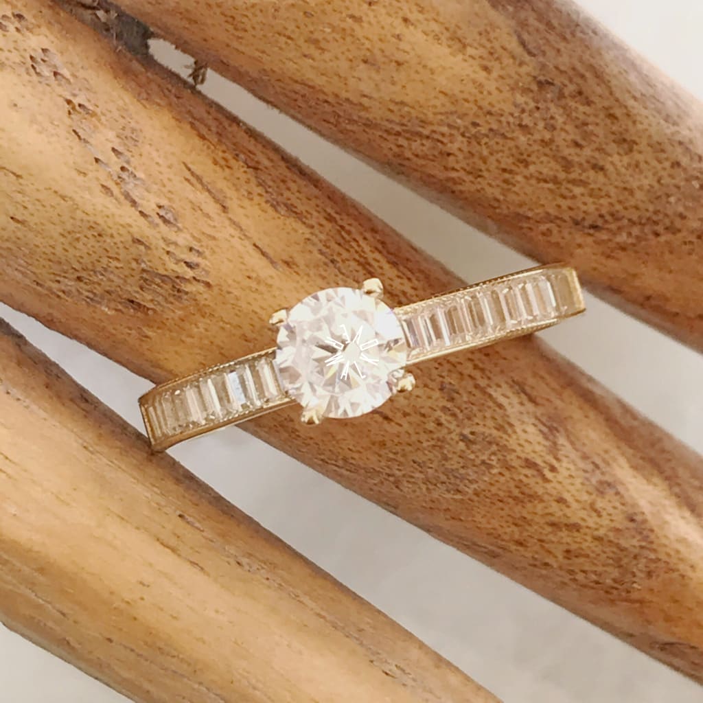 Anillo De Compromiso Oro Amarillo 14K Ac-Oa-14-85-088-2A5 Anillo De Compromiso