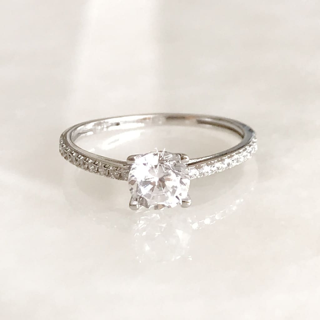 Anillo De Compromiso Oro Blanco 14 K Ac-0B-14-85-070-1A6 Anillo De Compromiso