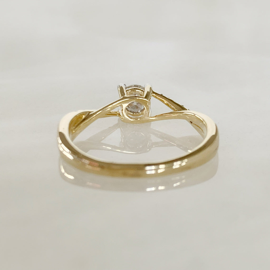 ANILLO DE COMPROMISO CON DIAMANTE ORO AMARILLO BR-OA-14-91-599-05