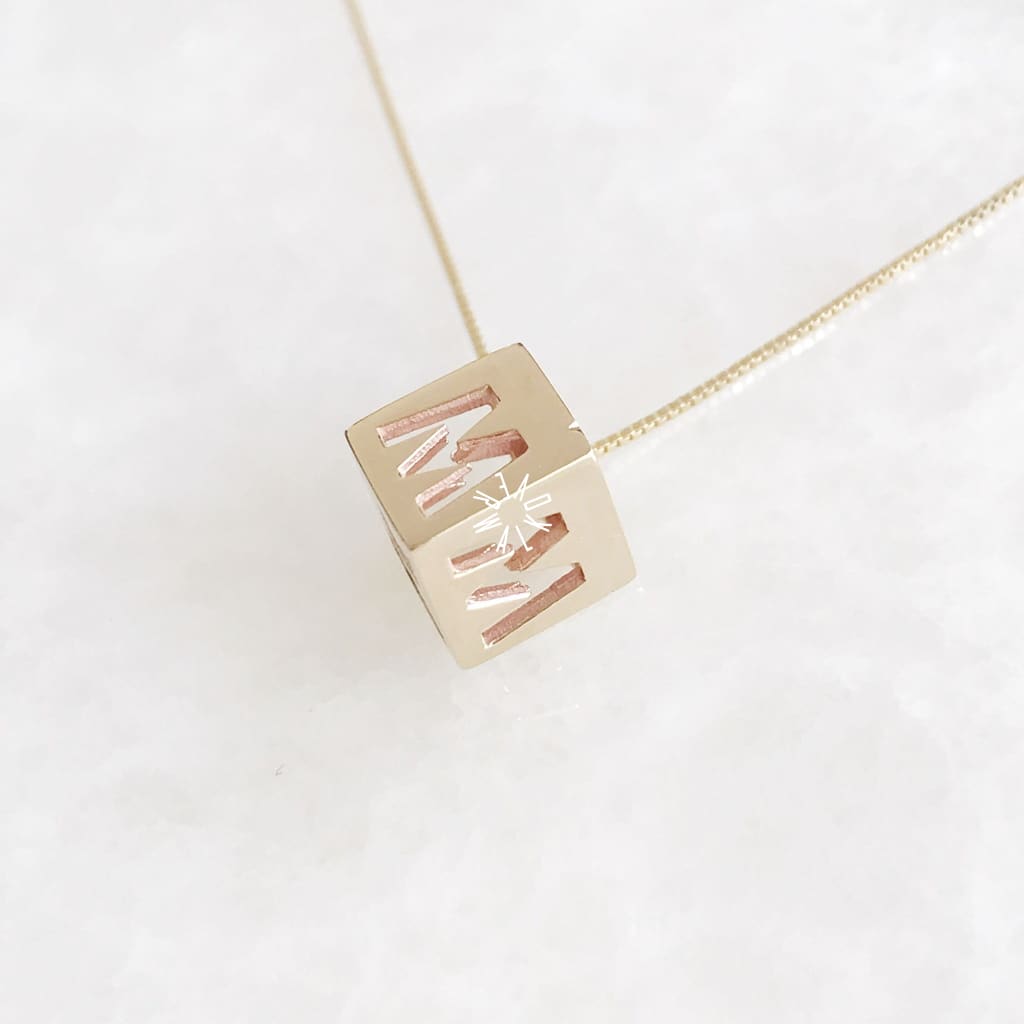 Inicial Oro 14K A4632-D Iniciales